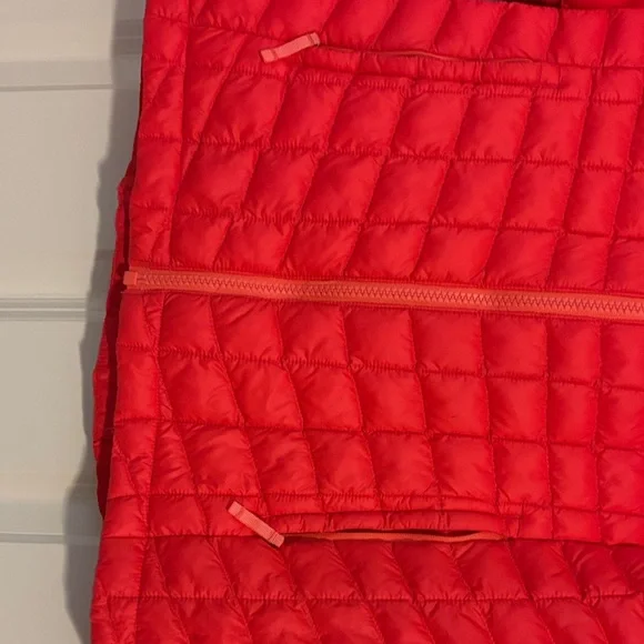 The North Face Women's Magenta and Orange Ski Jacket, Small - Picture 8 of 13